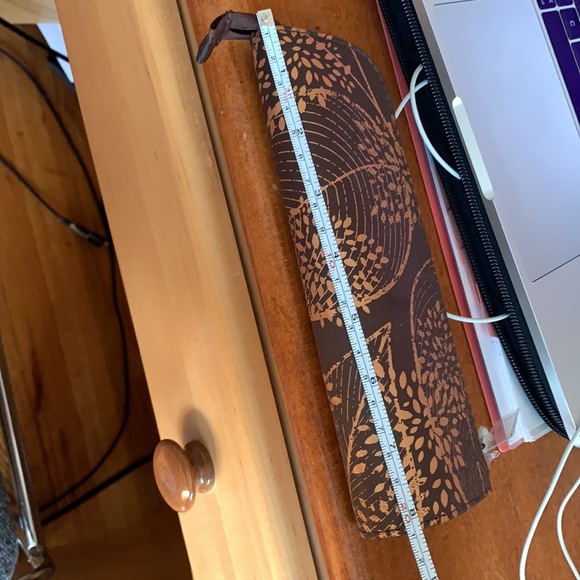 💛(3 for $20)Makeup brushes and carrying case - Picture 10 of 12